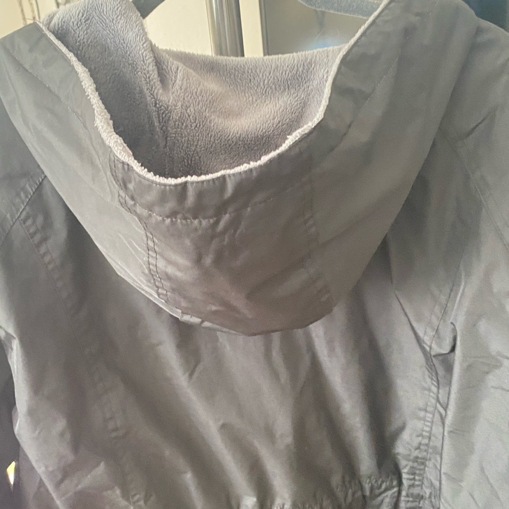 2/3X Fall/Winter/Spring Jacket/Revers-able. - Picture 9 of 15